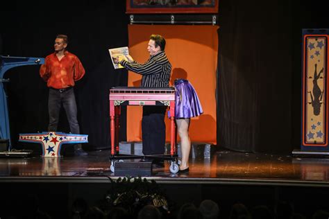 Step into the World of Illusion at Hamners Magical Extravaganza in Branson, MO